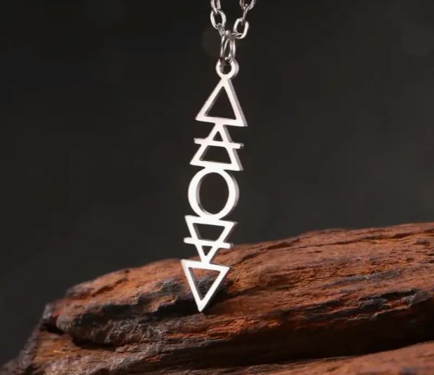 Dört%20element%20kolye